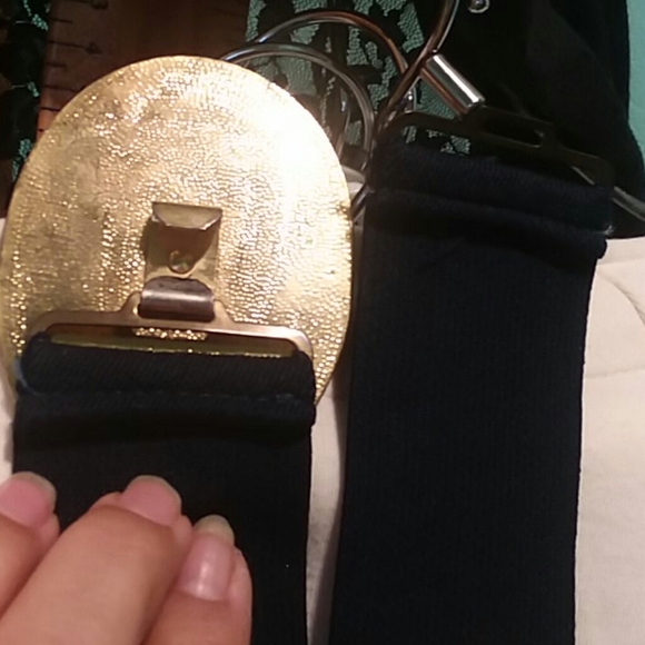 Waves and Gold Belt n Buckle - Picture 5 of 5